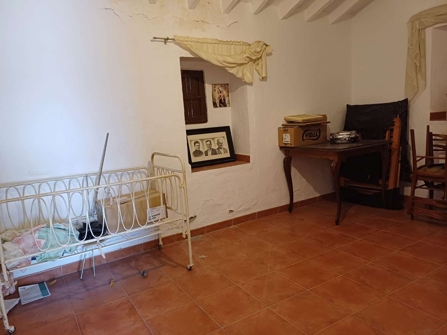 village house with plot in el borge