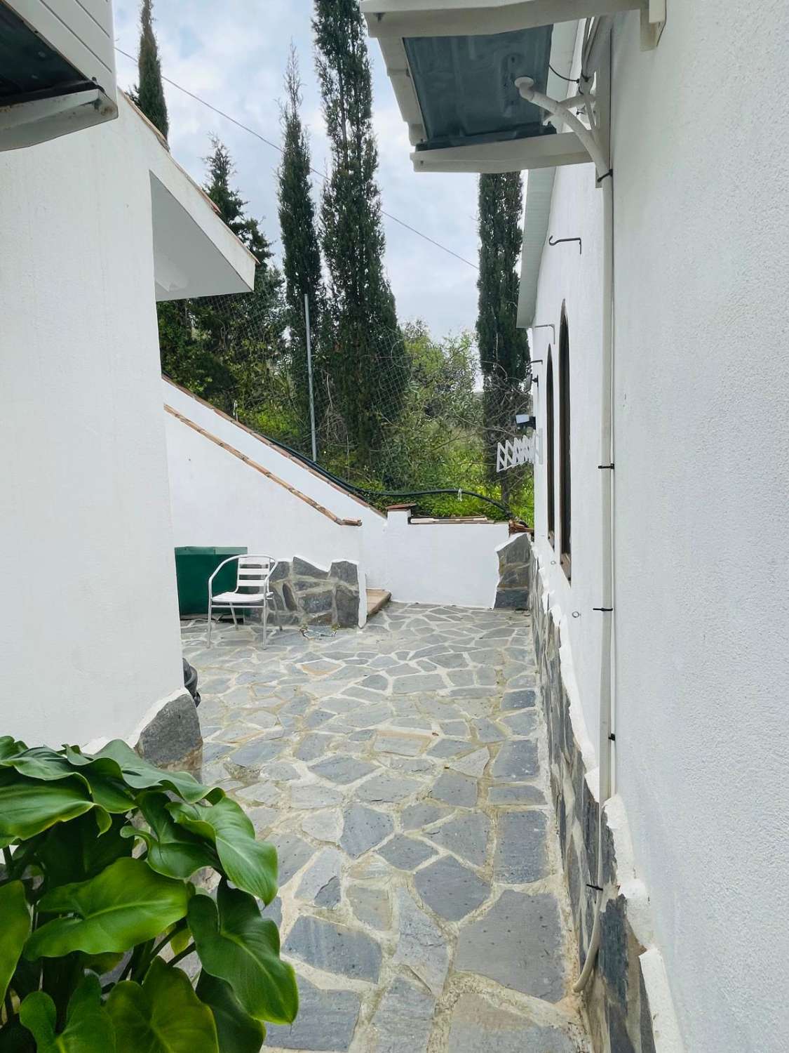 Maison de campagne avec piscine et vue sur la mer