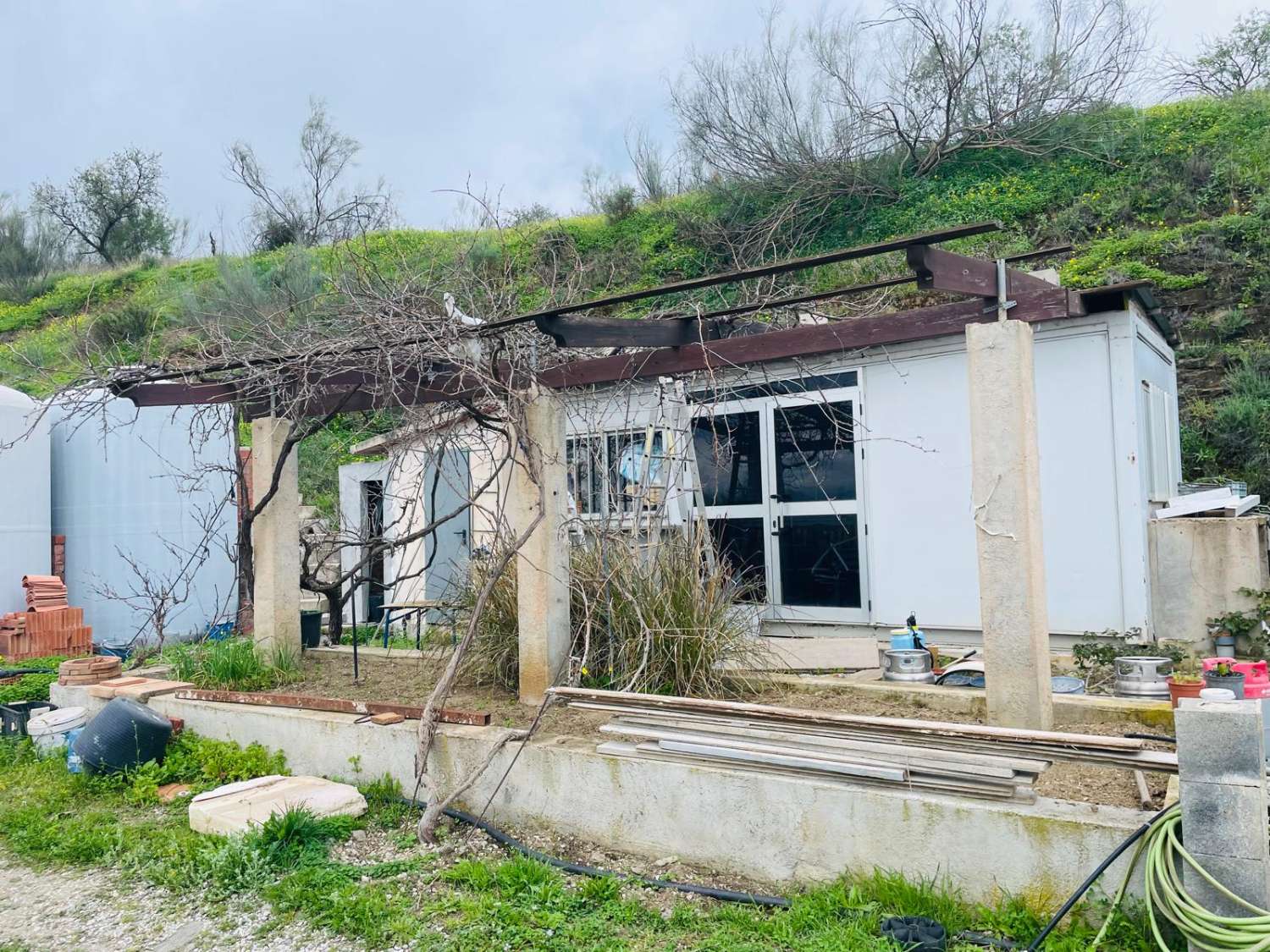 Maison de campagne avec piscine et vue sur la mer